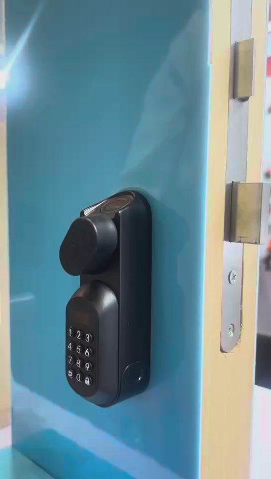 WELOCK Core1KEY81 – Ujjlenyomatos és PIN-kódos okos ajtózár Bluetooth kapcsolattal